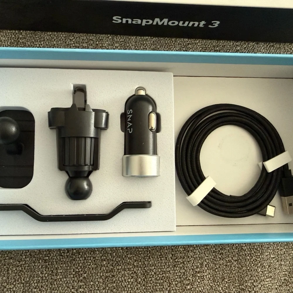 Snap Wireless SnapMount 3 (15W Fast Charging Car Mount)